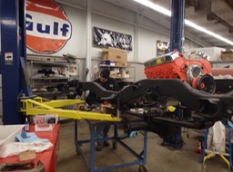 1975 GMC K25 4x4 - Chassis assembly